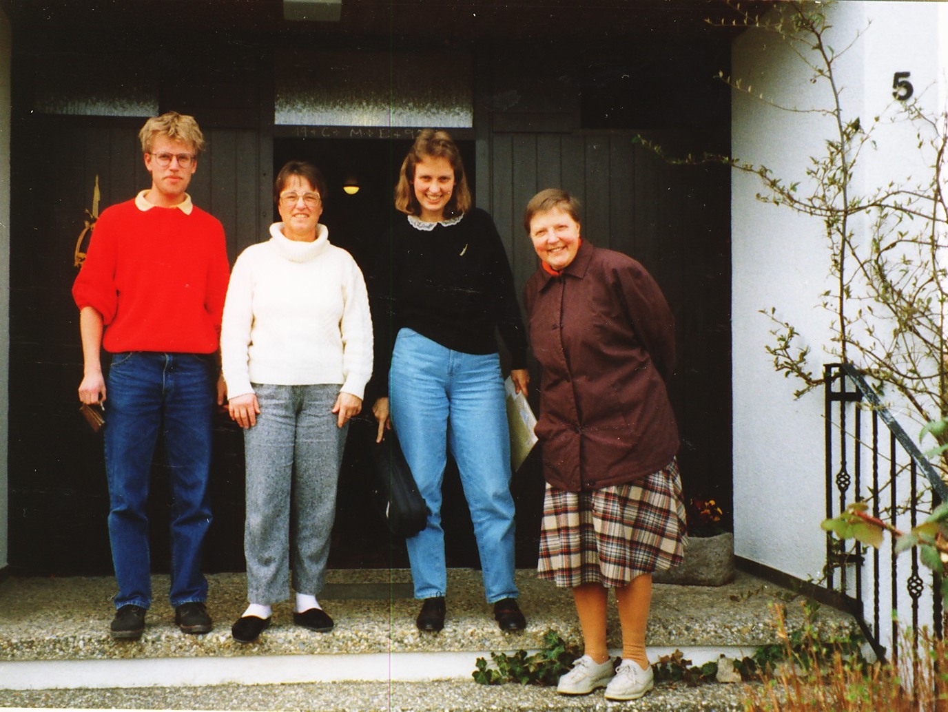 1992_21_2hellafr1