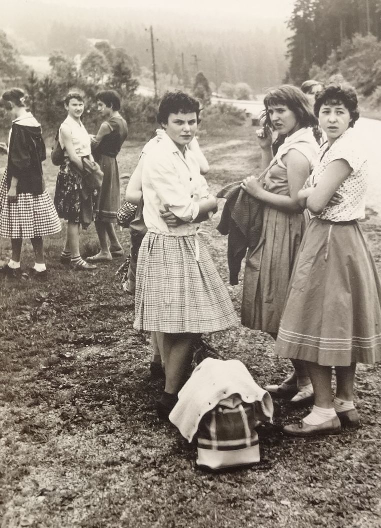 19658ca_vongabylutz60.jpg